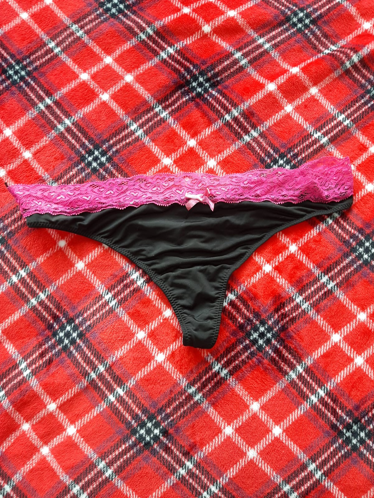 Pink and black panties (used)