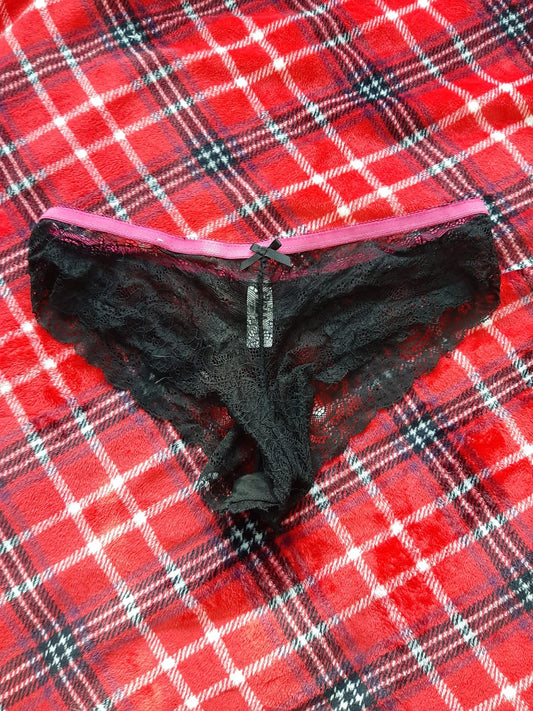 Small black and pink panties (used)